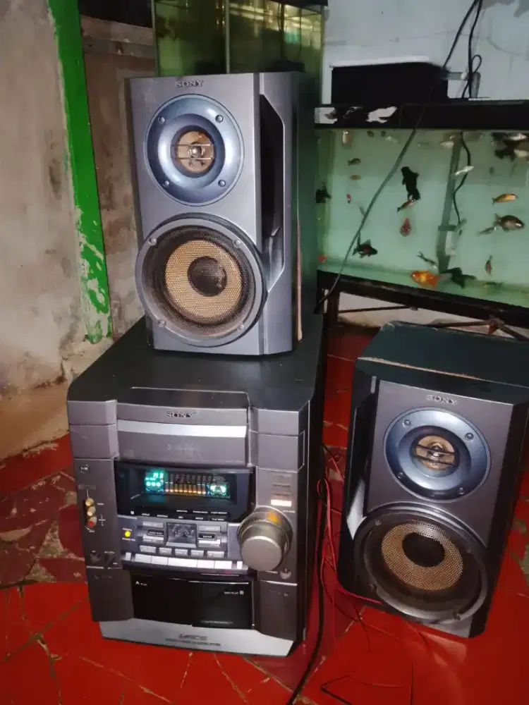 Audio jual compo sony masih hidup layak pakai