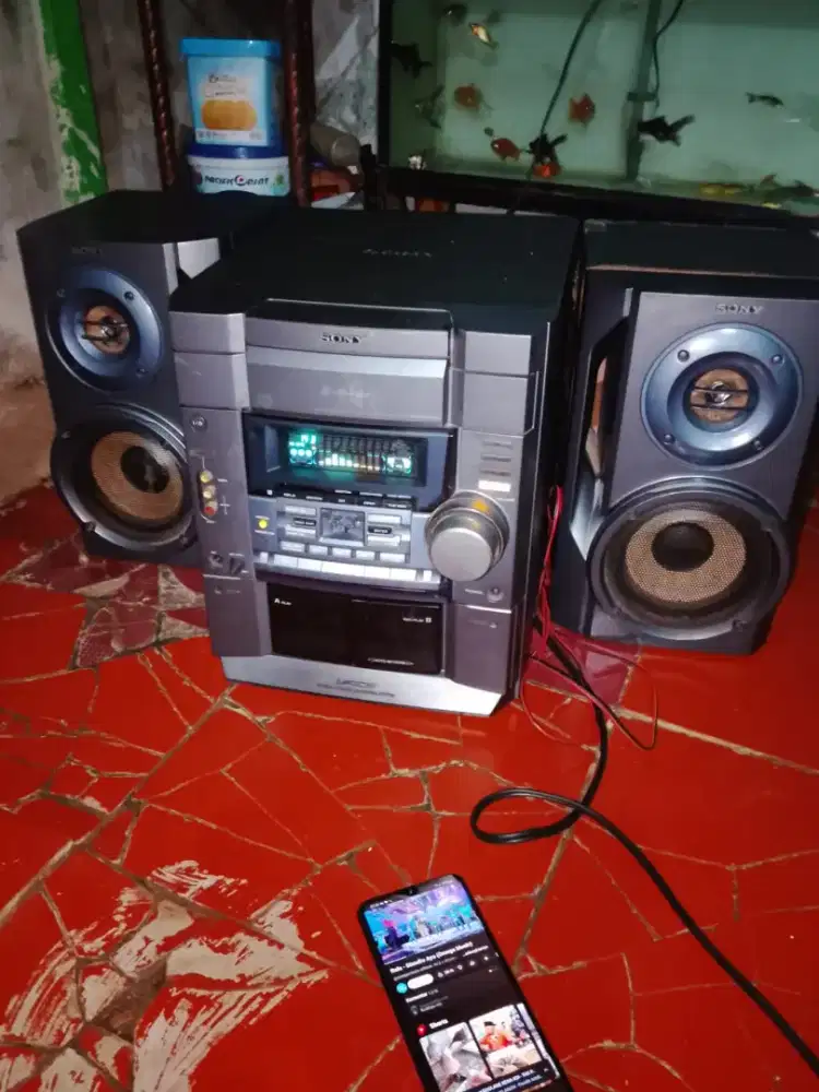 Aksesoris jual compo sony masih hidup normal