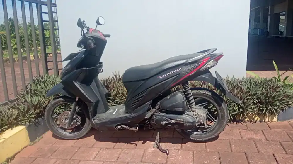 Vario PGM FI 110 LED