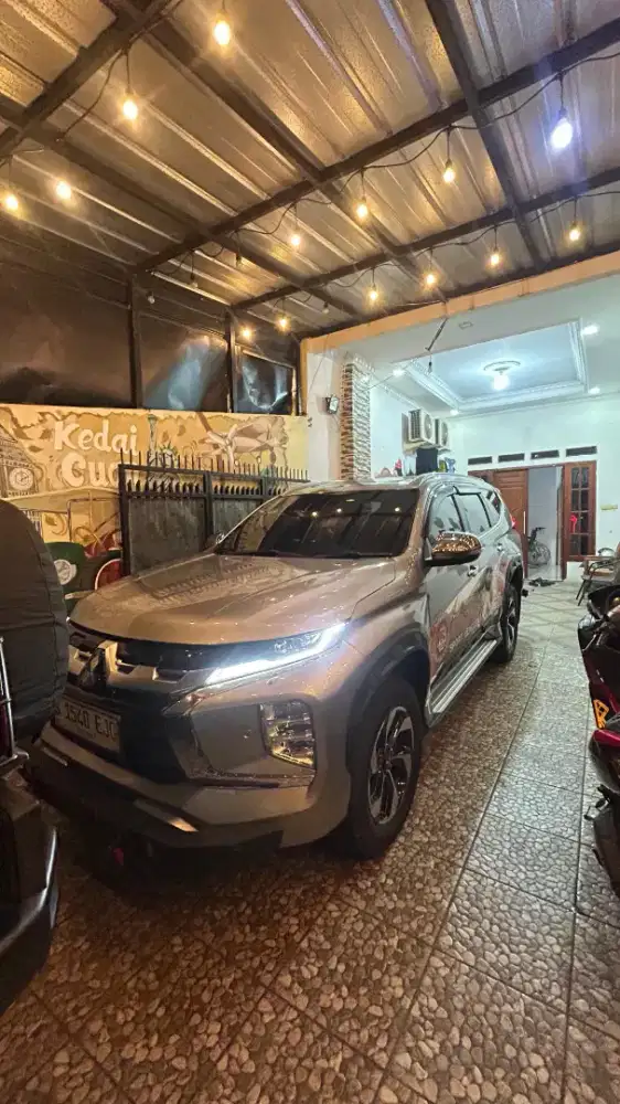 MITSUBISHI/PAJERO SPORT 2.4L DAKAR ULTIMATE 4X4 JEEP