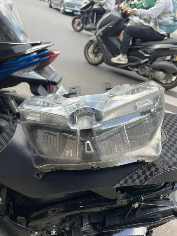 Lampu depan vario led new