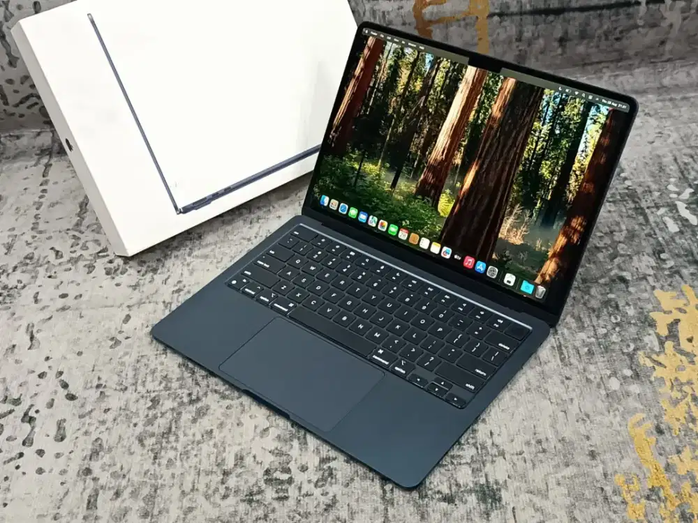MacBook Air M3 RAM 8GB SSD 256GB MidNight Blue Fulset Like New Ex iBox