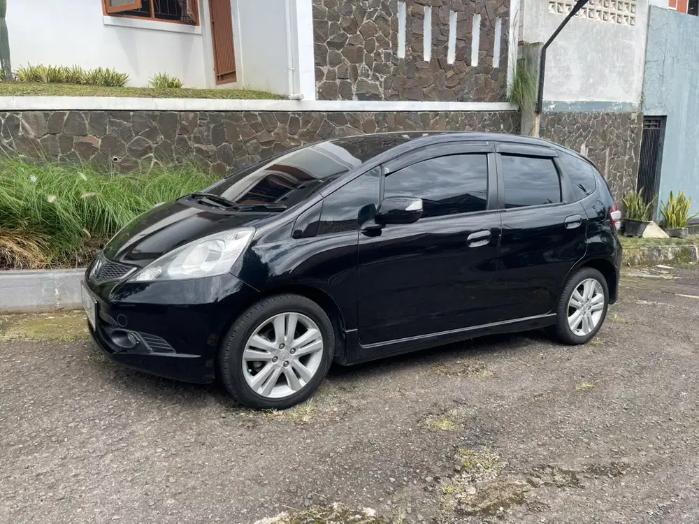 Honda Jazz 2010 Bensin