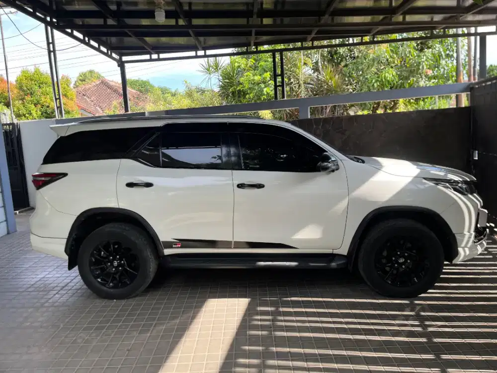 DIJUAL FORTUNER GR 21 PUTIH MULUS