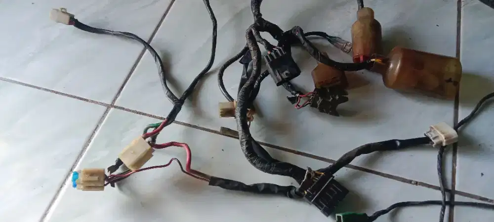 Kabel bodi & kabel aki beat fi stater kasar