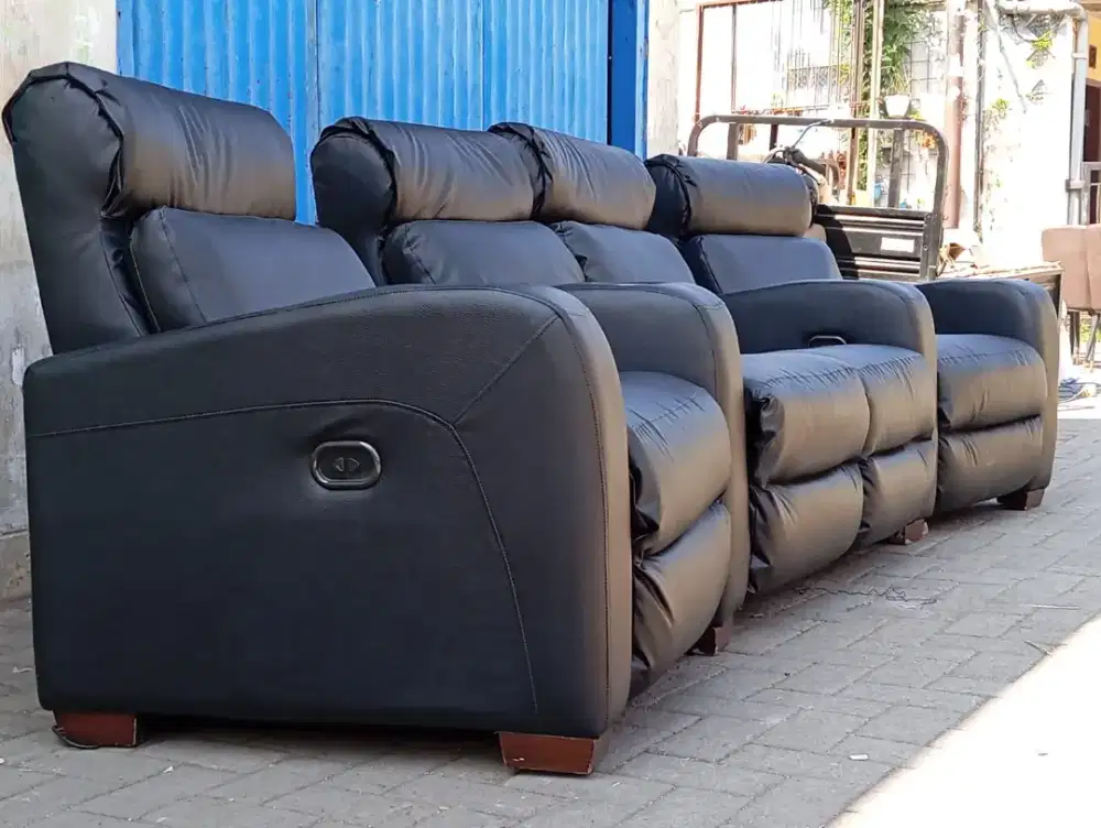 Jual murah sofa reclining electric import brand musterring 4 seater
