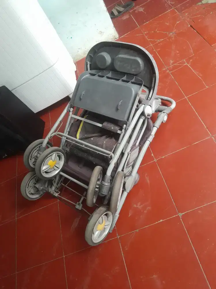 Jual kereta bayi kondisi masih layak pakai