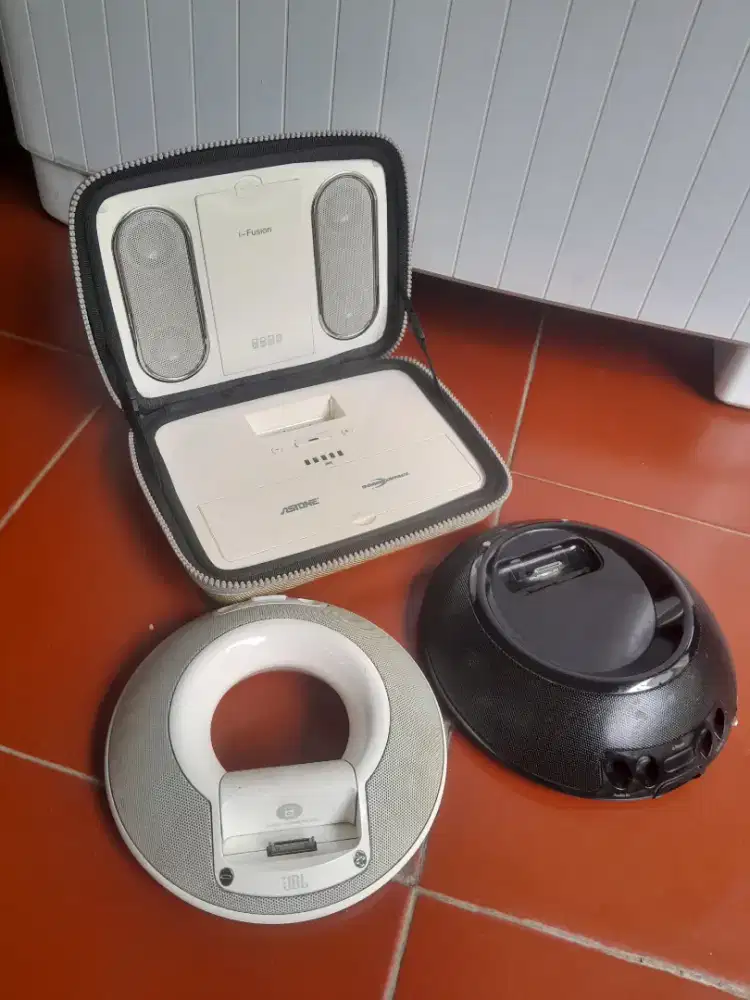 Jual audio player JBL minus tidak ada chaeger jual gembling apa adanya