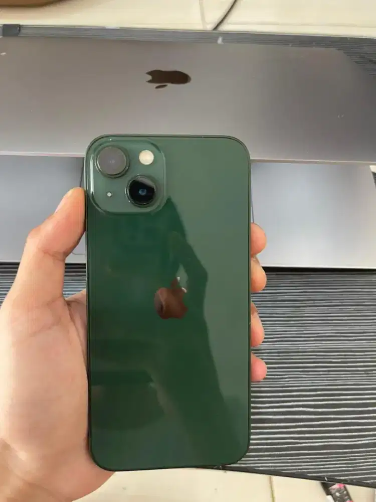 Apple iphone 13 128gb Resmi Beacukai Terdaftar