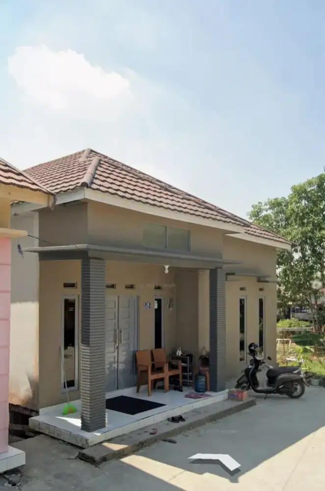 Dijual 2 Rumah Kawasan Industri Strategis daerah Pergudangan