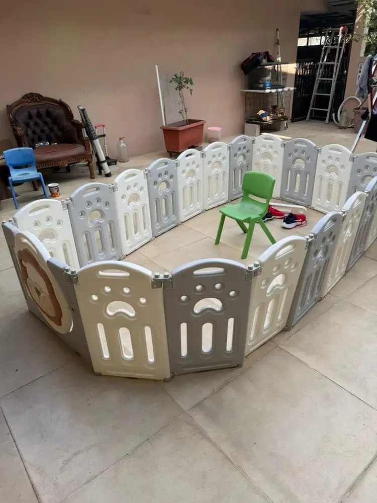 Pagar bayi jumbo / pagar safety anak / playpen / parklon fence dll