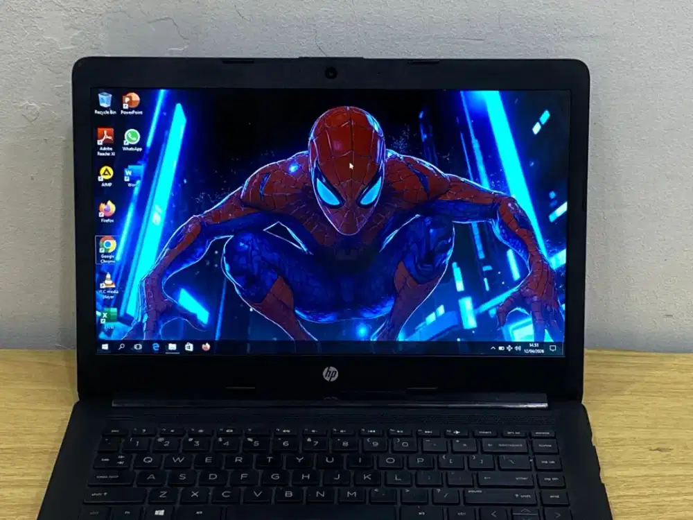 Laptop Hp 14-cm0xxx/prosesor AMD A9 -9425 RADEON R5, 5 COMPUTE CORES