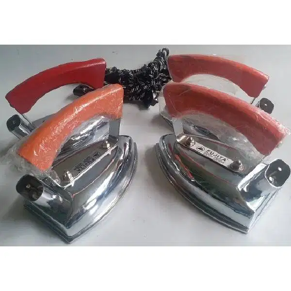 Vintage setrika listrik Voltage -220V / 350W iron made in Japan merk F