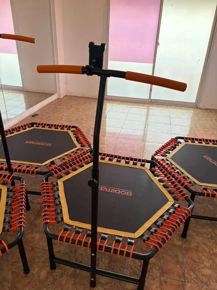 trampolin second like new