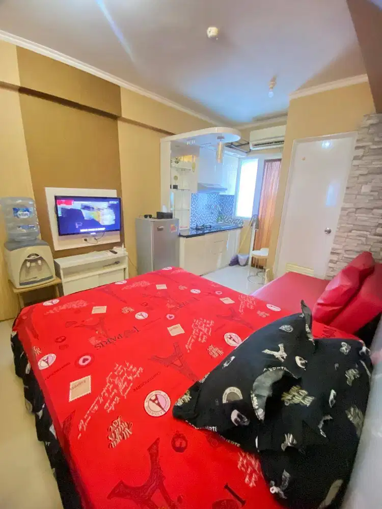 Disewakan Unit Apartemen Green Pramuka City Murah