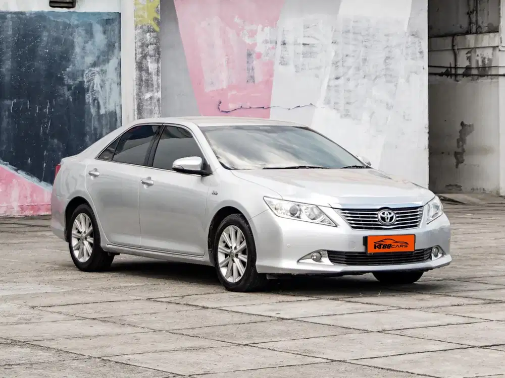 Camry 2.5 V At 
Th 2013