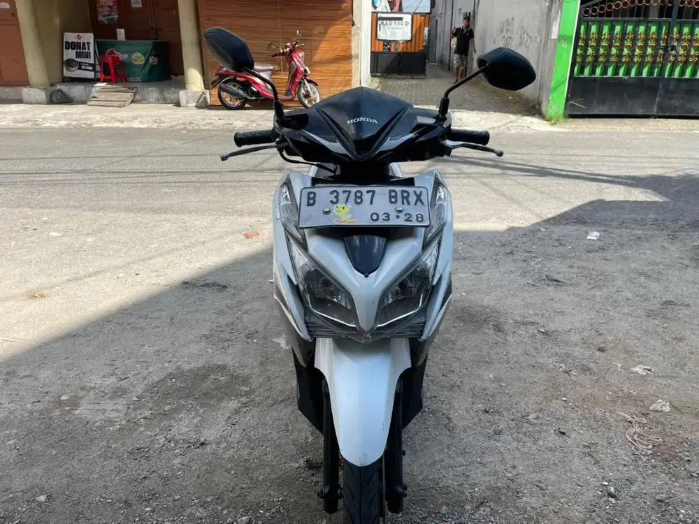 Vario 125 tahun 2013 Original ada minus