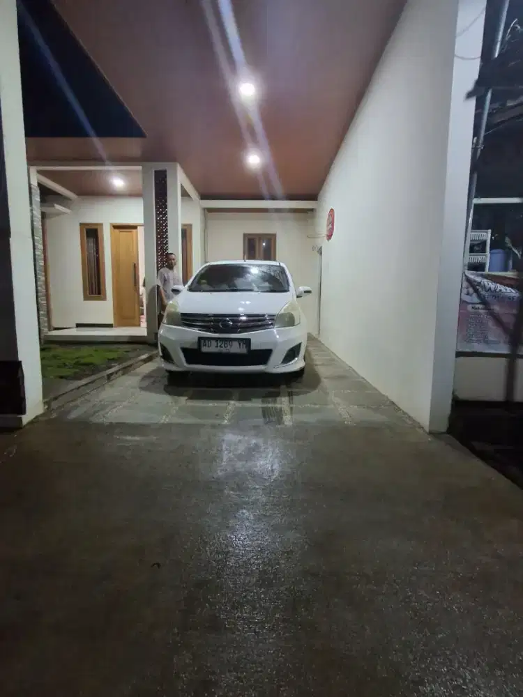 Nissan Grand Livina 1,5 XV Manual