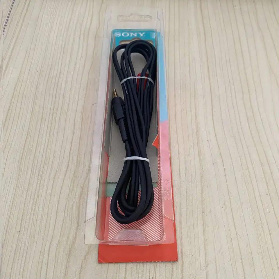 Kabel Audio Stereo SONY RK-G129 Japan