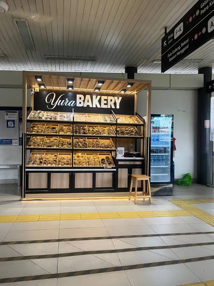 PRAMUNIAGA YURA BAKERY
