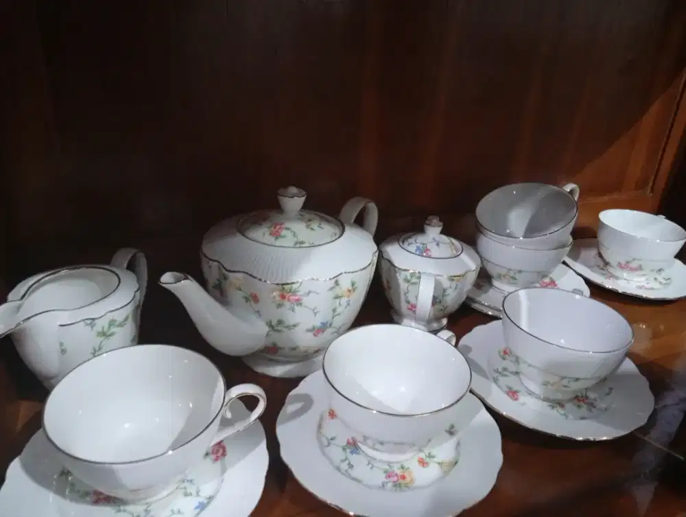 Tea Set Capodimonte - Vintage