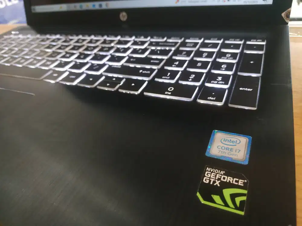 FOR SALE LAPTOP HP PAVILION 15-CB092TX CORE i7 RAM 16GB NVIDIA GEFORCE