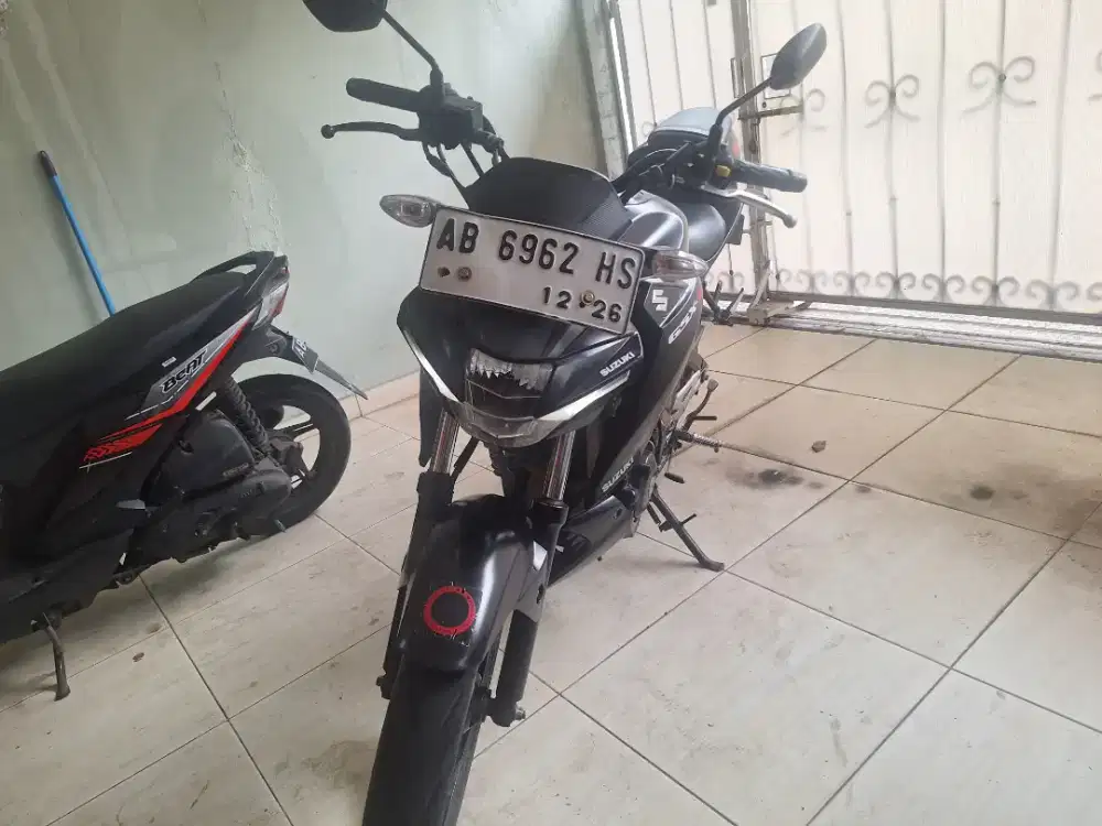 JUAL CEPAT! Suzuki GSX S 150!