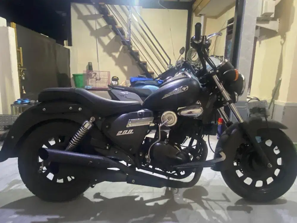 DIJUAL CEPAT – BENELLI EFI 200 TAHUN 2019 NIK 2020