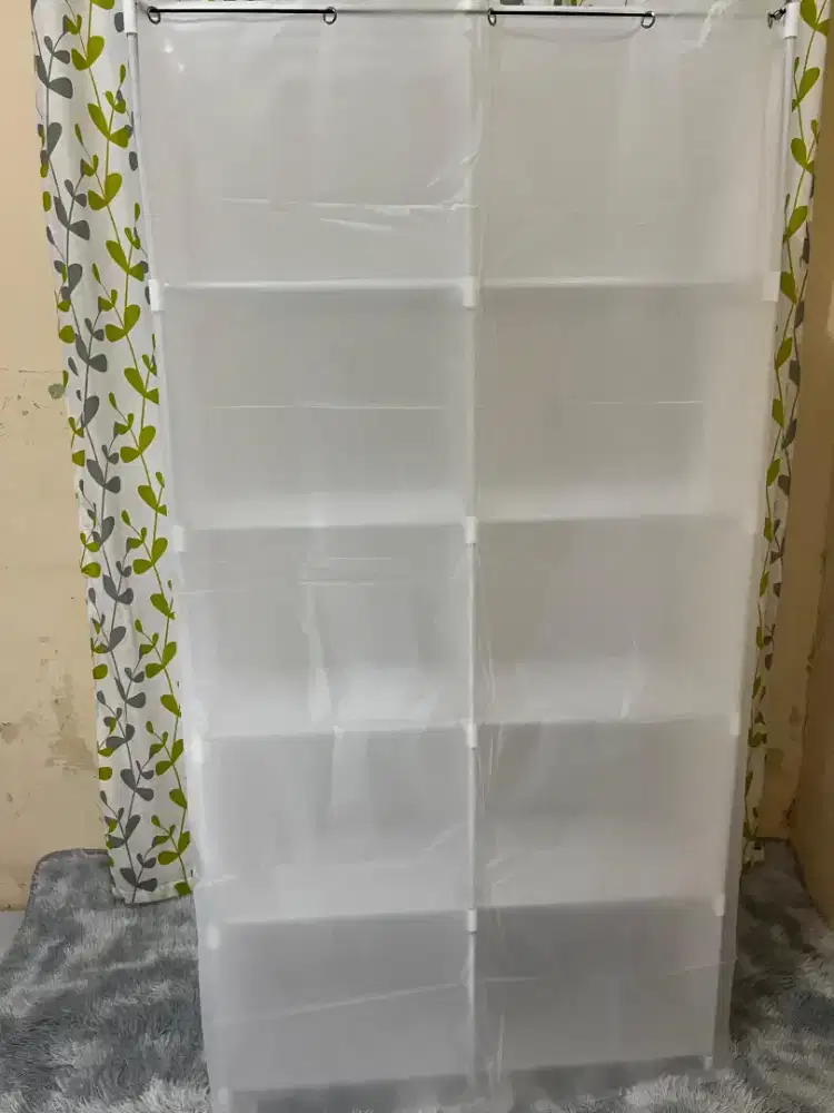 Lemari Pakean Minimal Multifungsi