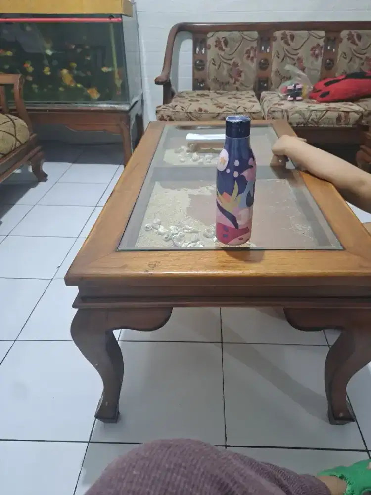 Jual kursi dan aquarium