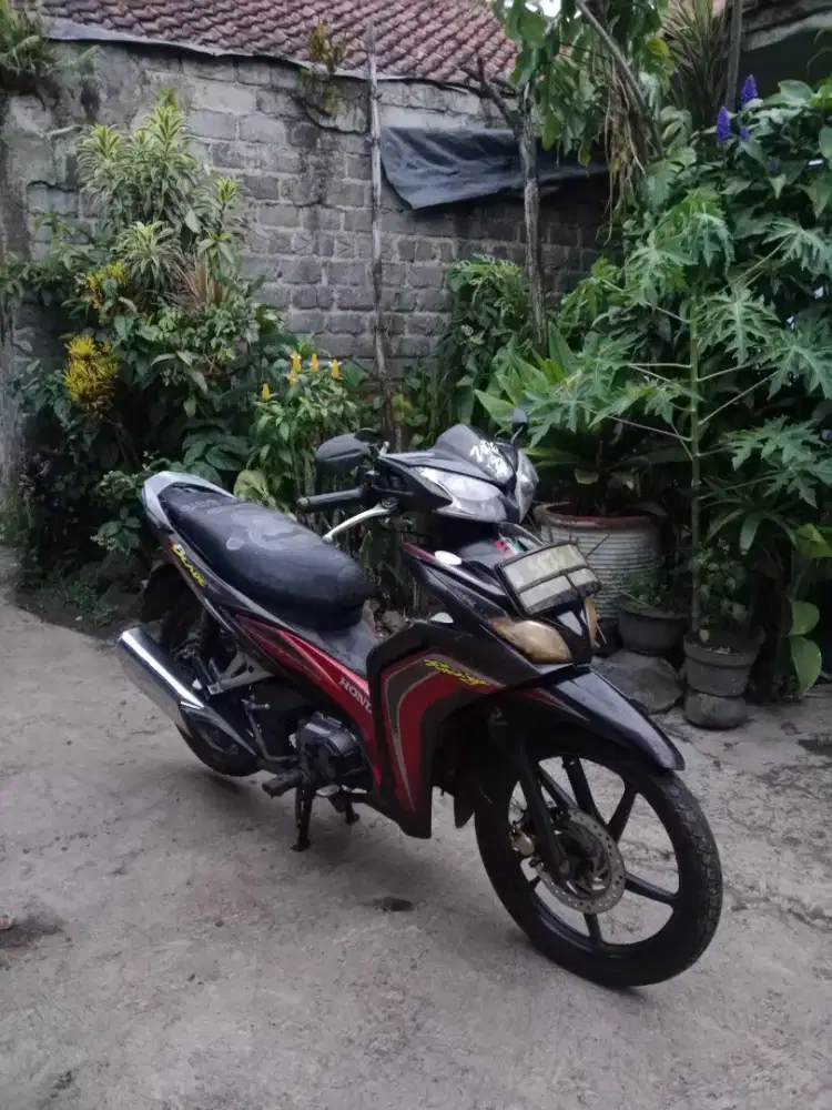 Honda blade karburator kumplit