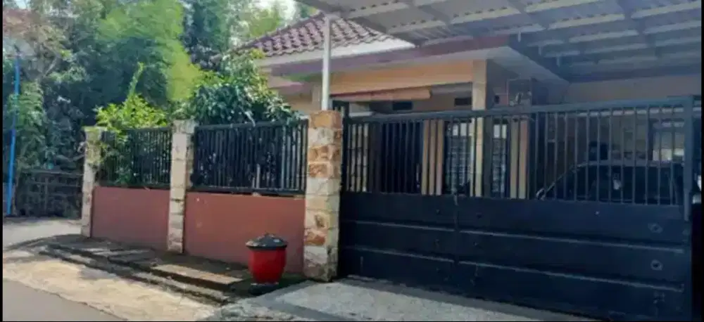 Rumah hook, dekat exit tol pakis, 5 menit saja ke bandara