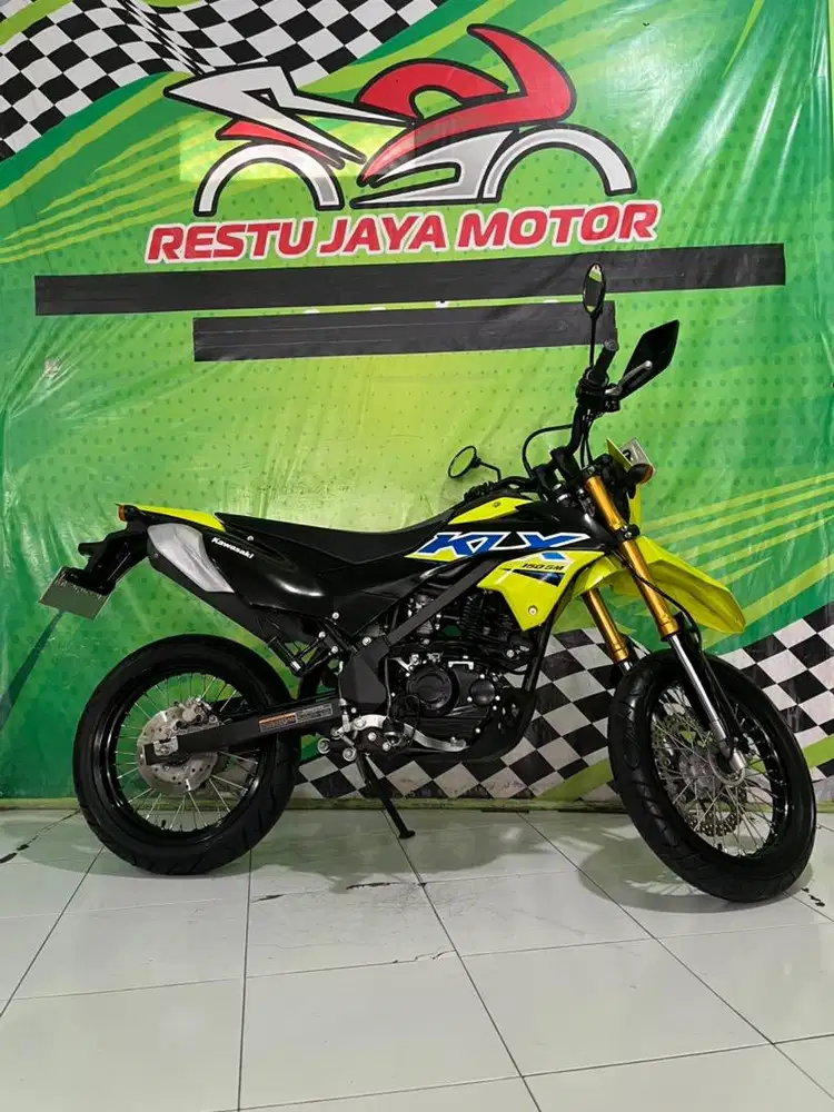 KLX 150 SM th 2023 cash/kredit#rjm
