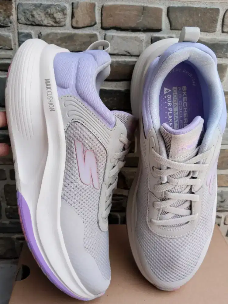 Skechers Grey Lavender