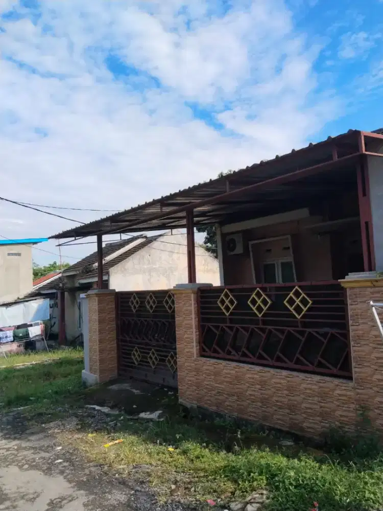 RUMAH DI JUAL CEPAT, SIAPA CEPAT DIA DAPAT HARGA BERSAHABAT