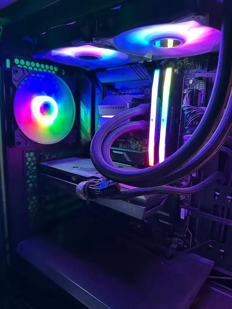 PC GAMING & EDITING SIAP PAKAI