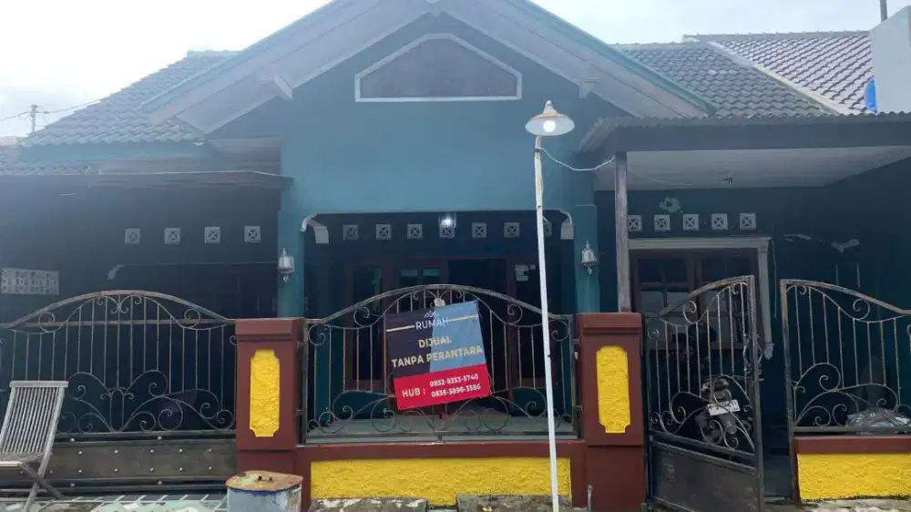 Rumah muka 3, ada carport dan garasi motor MURAH