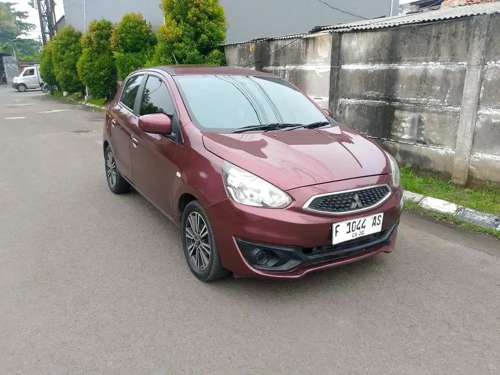 Mirage GLS Matic 2016 marun top banget