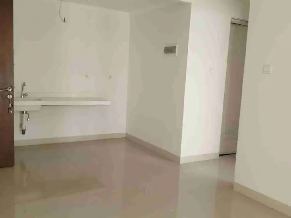 disewakan 2 BR besar luas 50 m unfurnished