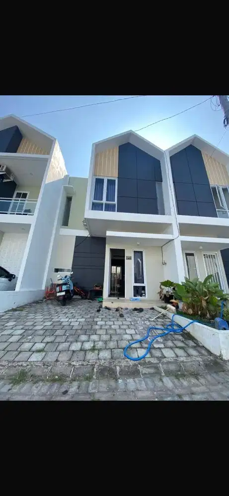 Dijual/Dikontrakan rumah berserta perabotan