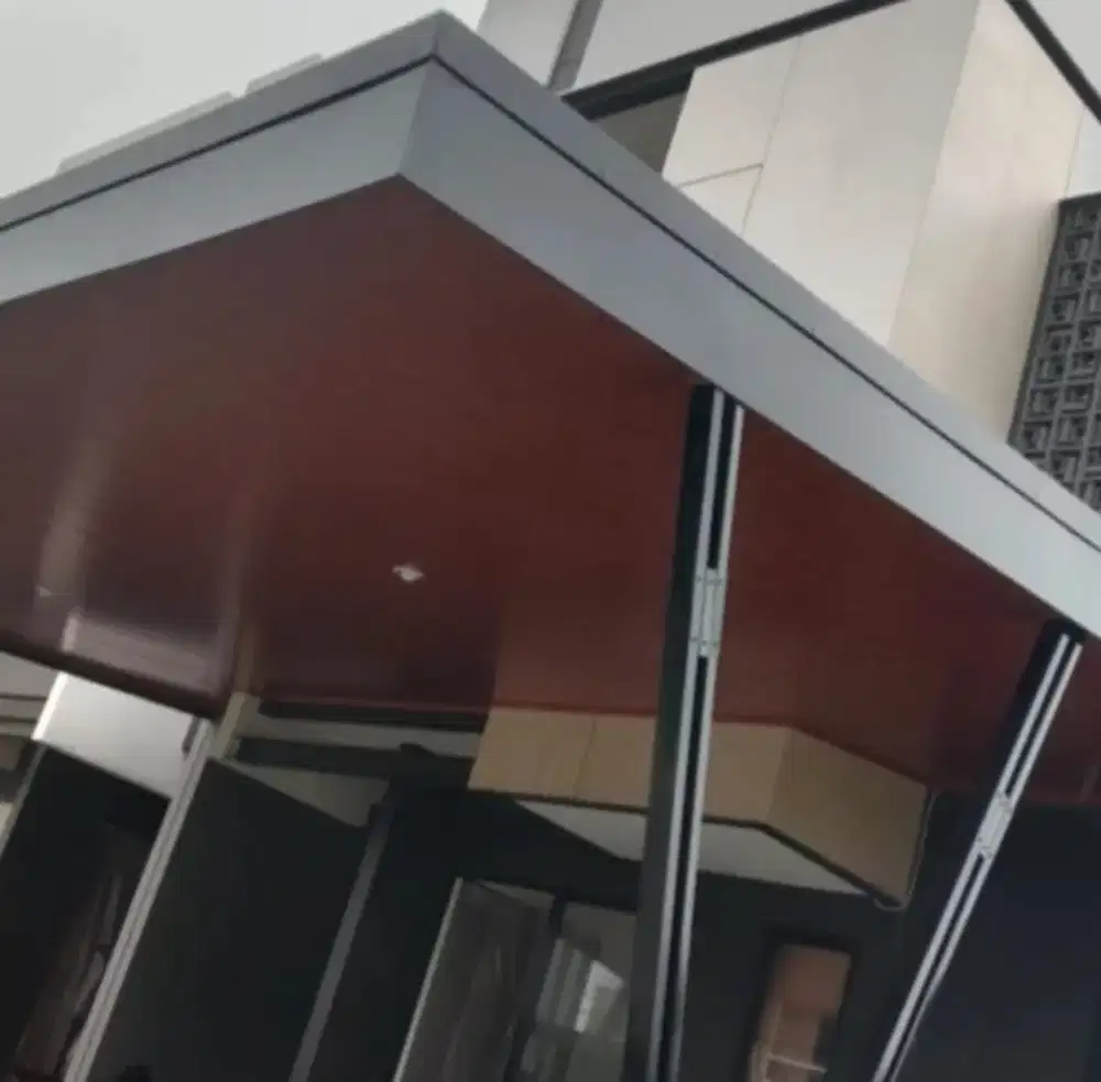 Pemasangan kanopi.trpasang rapi.