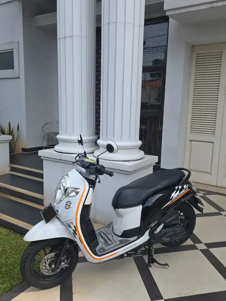 Scoopy 2018 full original km 21 ribu gress