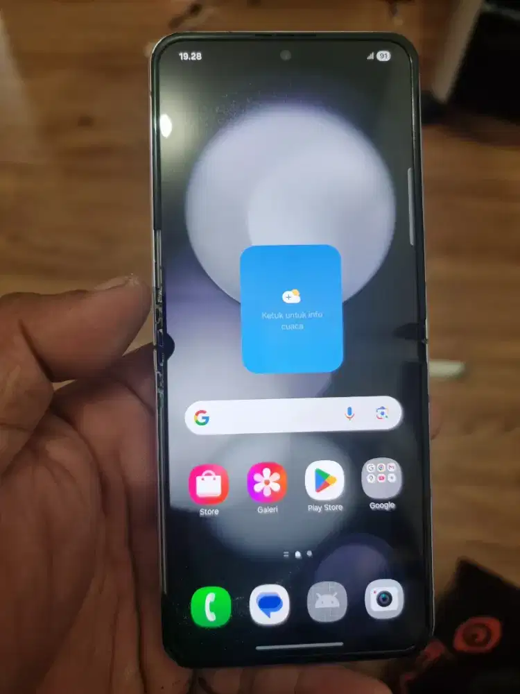 Samsung Z Flip 5 8/256 Ex Sein