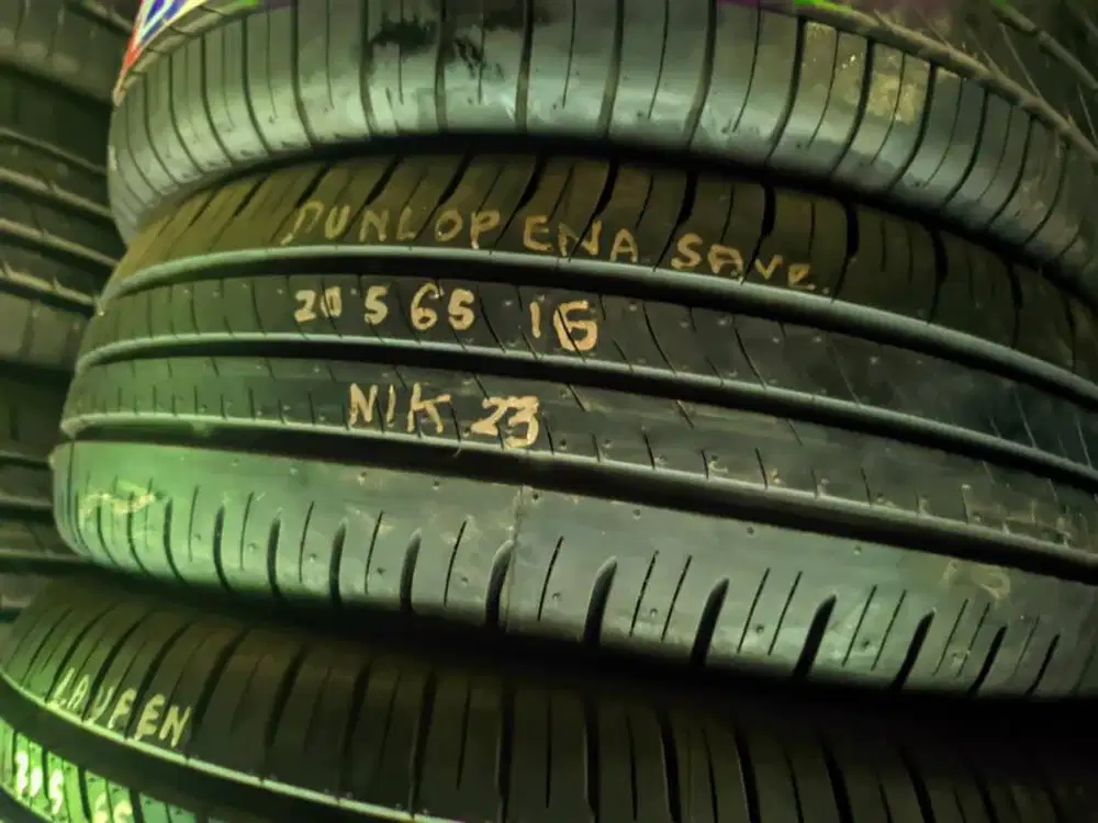 Dunlop Enasave 205 65 16