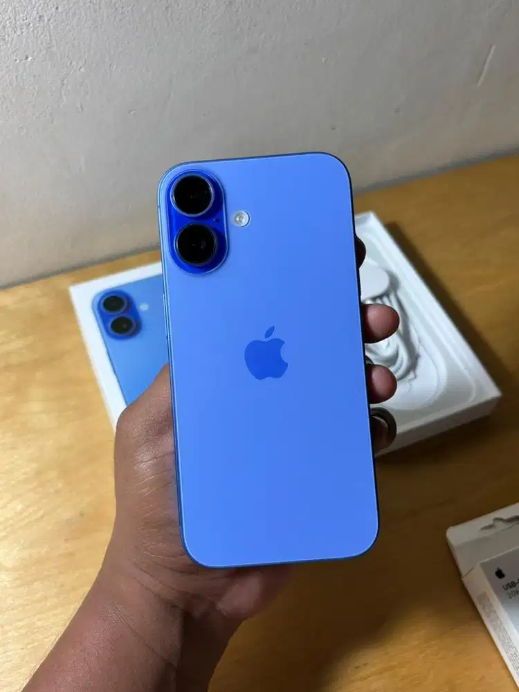 iPhone 16 128GB Inter All Operator | Garansi Agustus 2026 BH 100%