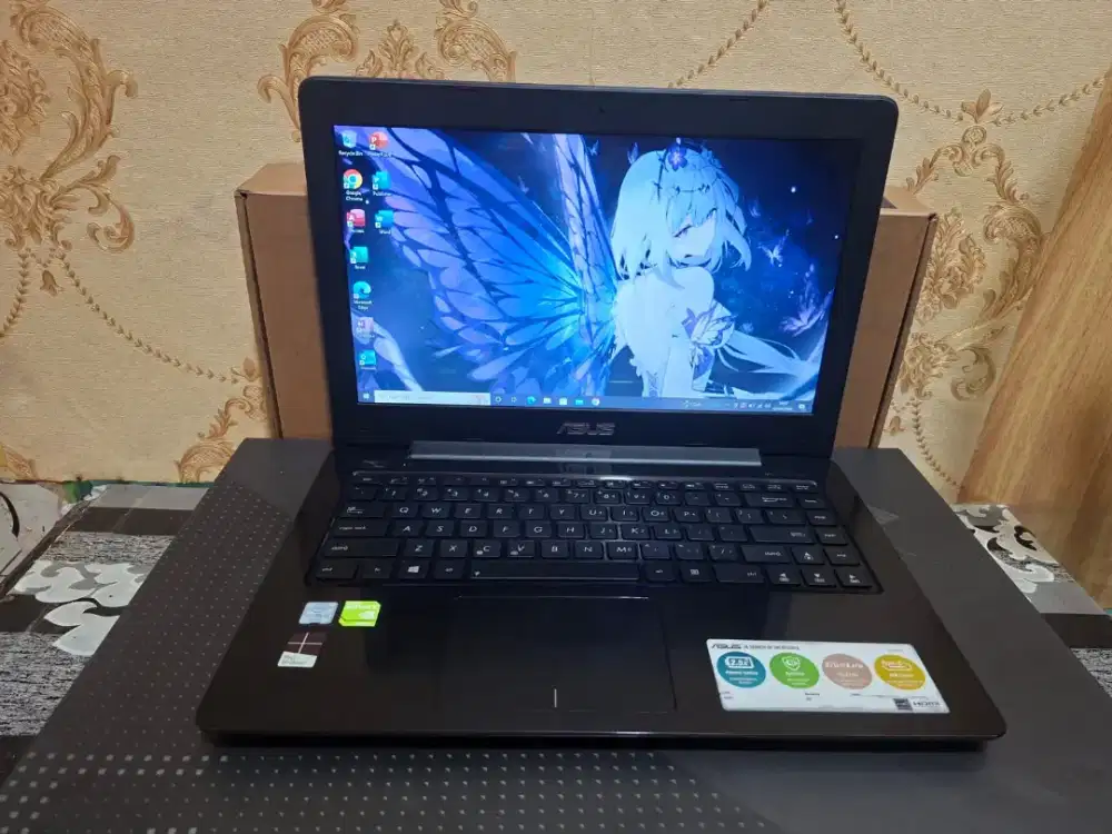 Laptop ASUS X456UQ - Intel Core i7-6500U -SSD 240GB -RAM 4GB -Desaign