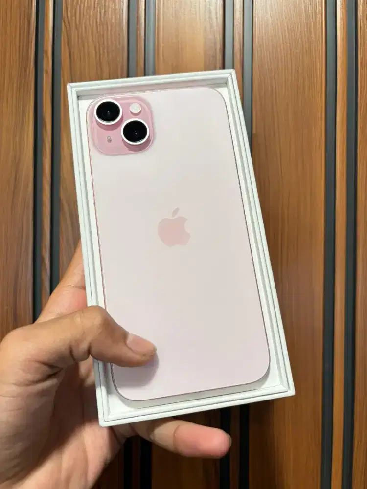 iPhone 15 plus pink 256gb iBox