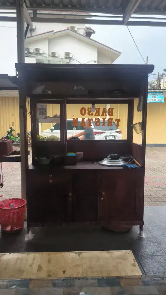 Gerobak bakso tanpa roda