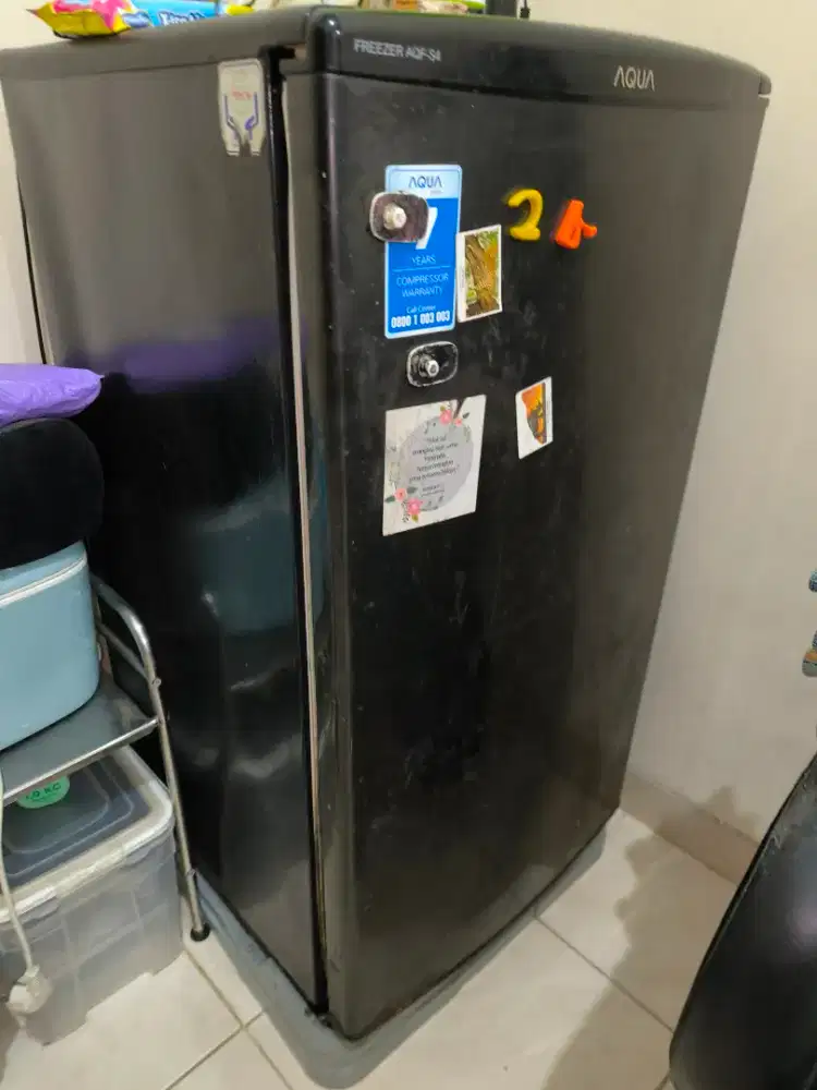 Freezer Aqua bisa freezer ASI