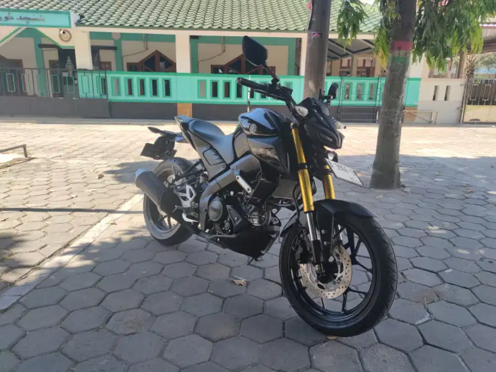 Yamaha MT-15 Hitam 2019 Kondisi Super Istimewa Pajak Panjang